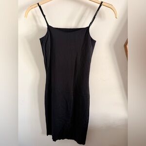 Vassarette Elegant Black Under Dress